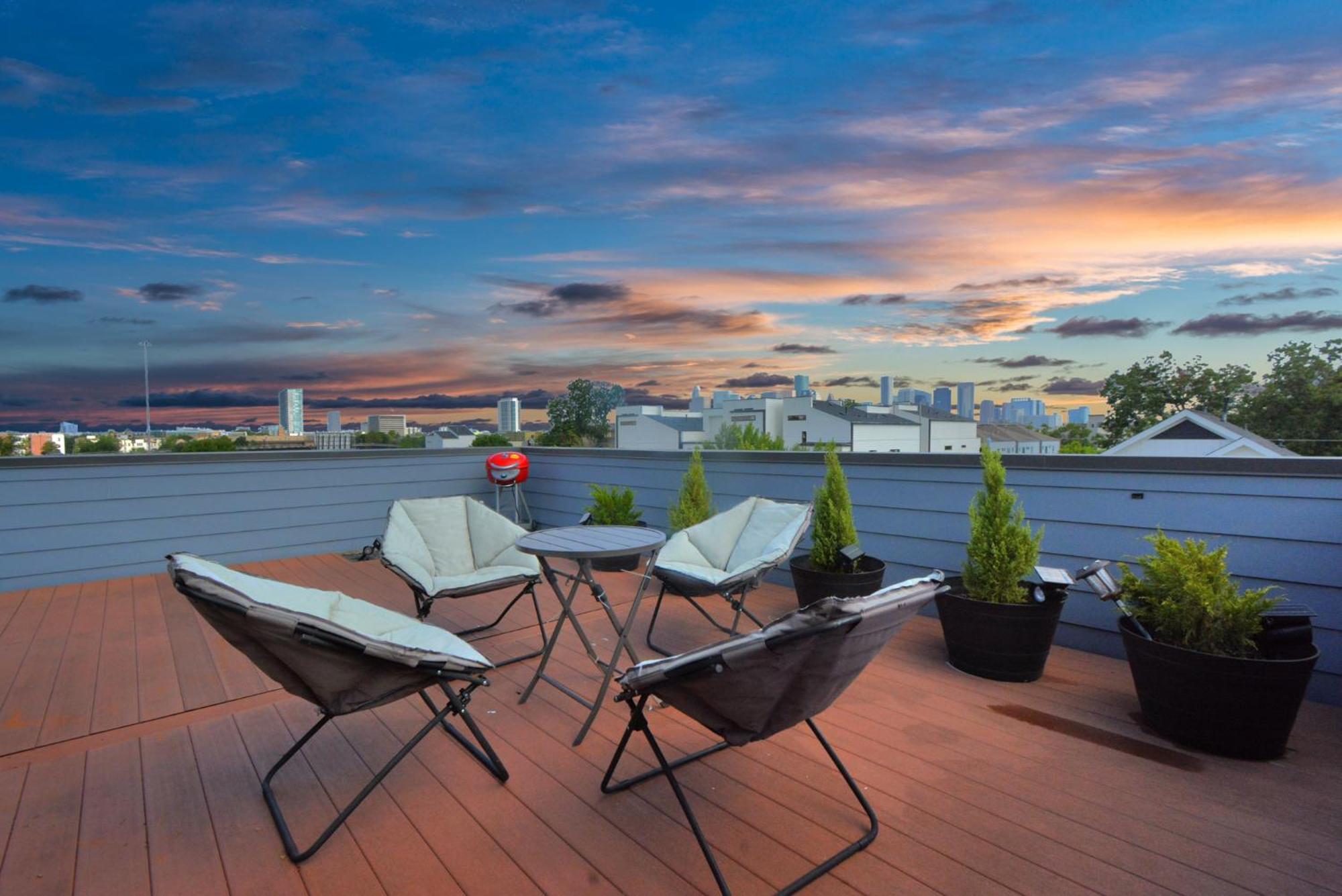 N-E-G Skai Midtown Of Houston Villa Kültér fotó